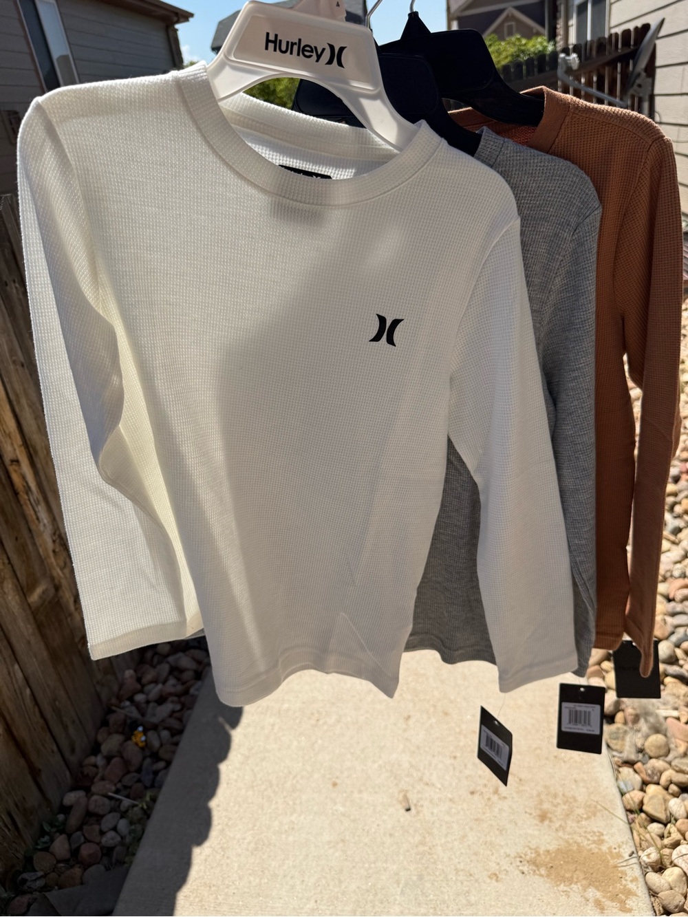 Hurley Kids Long-Sleeve Waffle Thermal Tee bundle - White, grey and tan